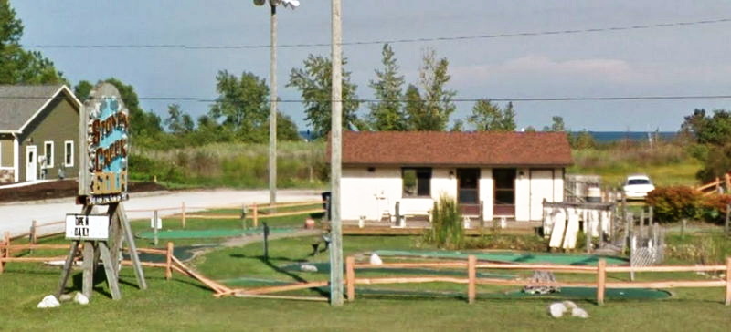 Stoney Creek Mini Golf - Street View